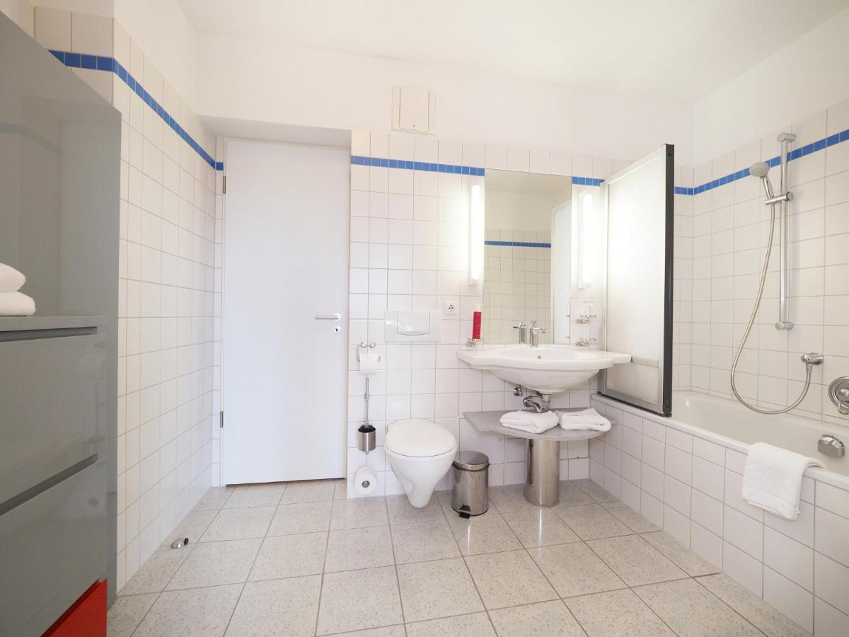 Kaiservillen - Mit 1 Schlafzimmer Und Balkon D134 Апартаменты Херингсдорф